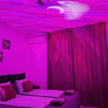 Center Shopping Apartment *